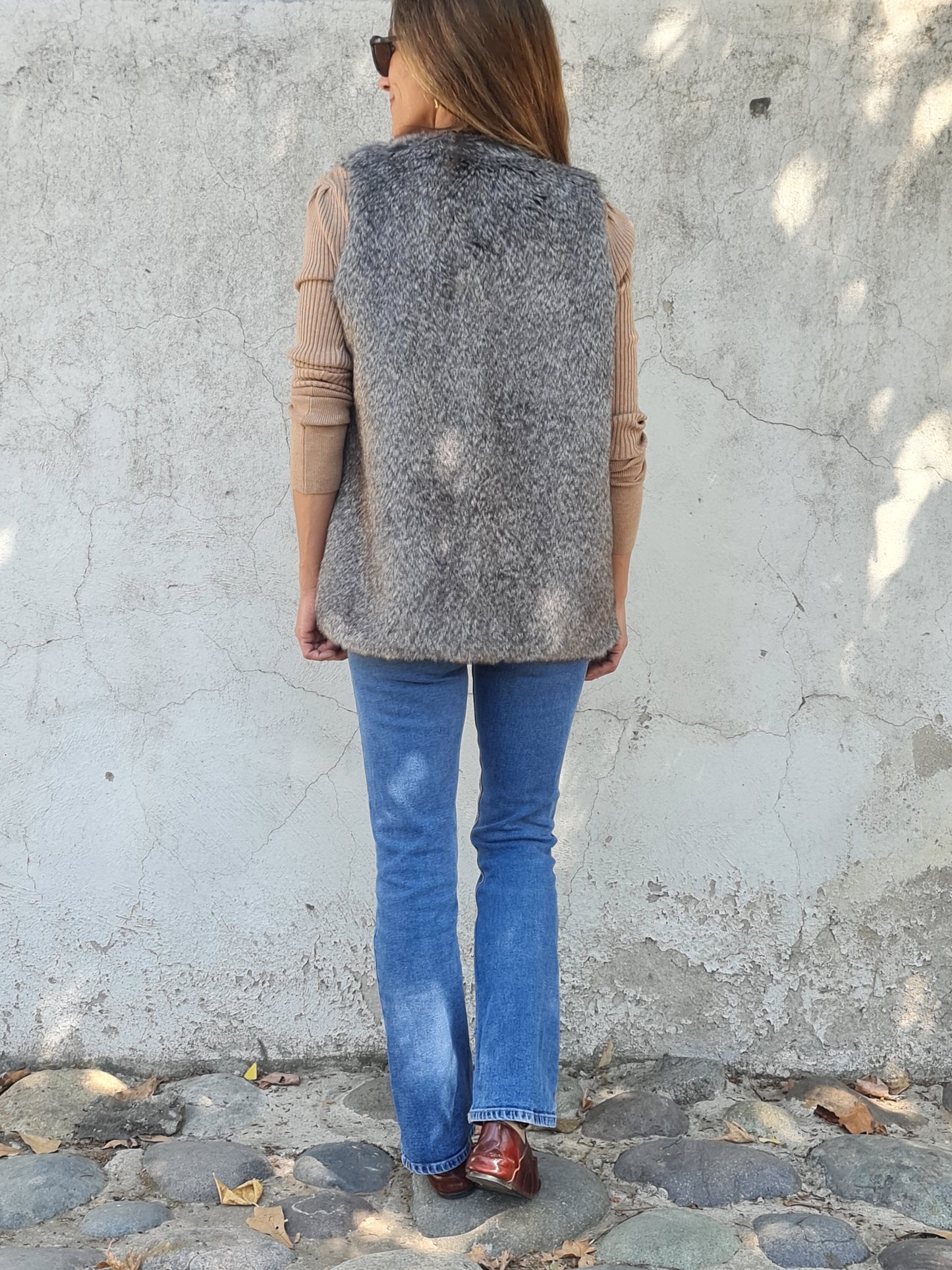 CHAQUETA PIEL GRIS -50% DCTO.