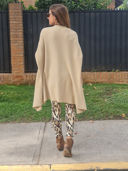 SWEATER TOPACIA CAMEL - 60% DCTO